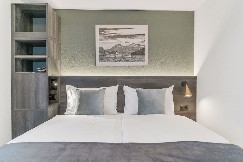 undefined Waldstaetterhof Swiss Quality Hotel 7