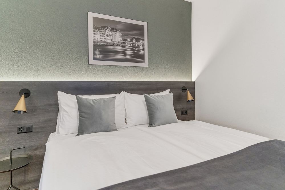 undefined Waldstaetterhof Swiss Quality Hotel 6