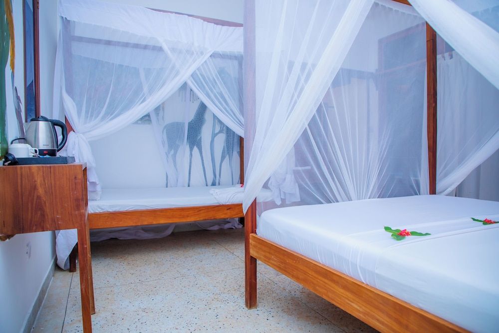 Art Hotel Zanzibar Deluxe Double Room, 1 Queen Bed