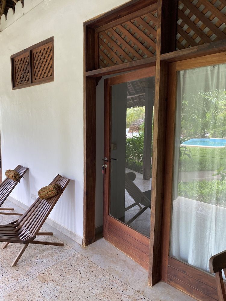 Art Hotel Zanzibar Deluxe Double Room, 1 Queen Bed 8