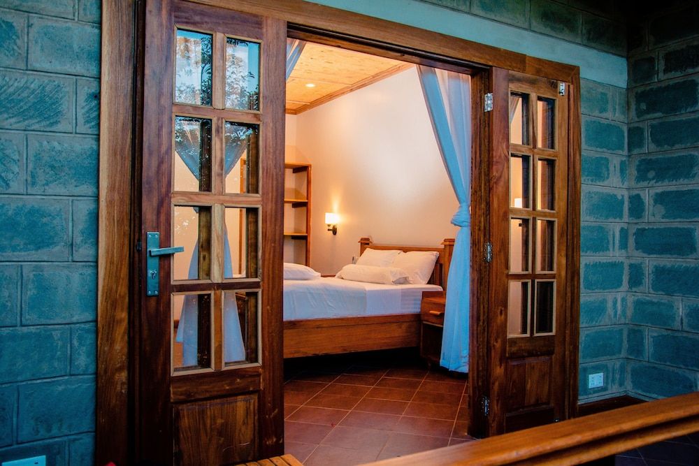 Babylon Lodge Twin Room, 2 Twin Beds 2