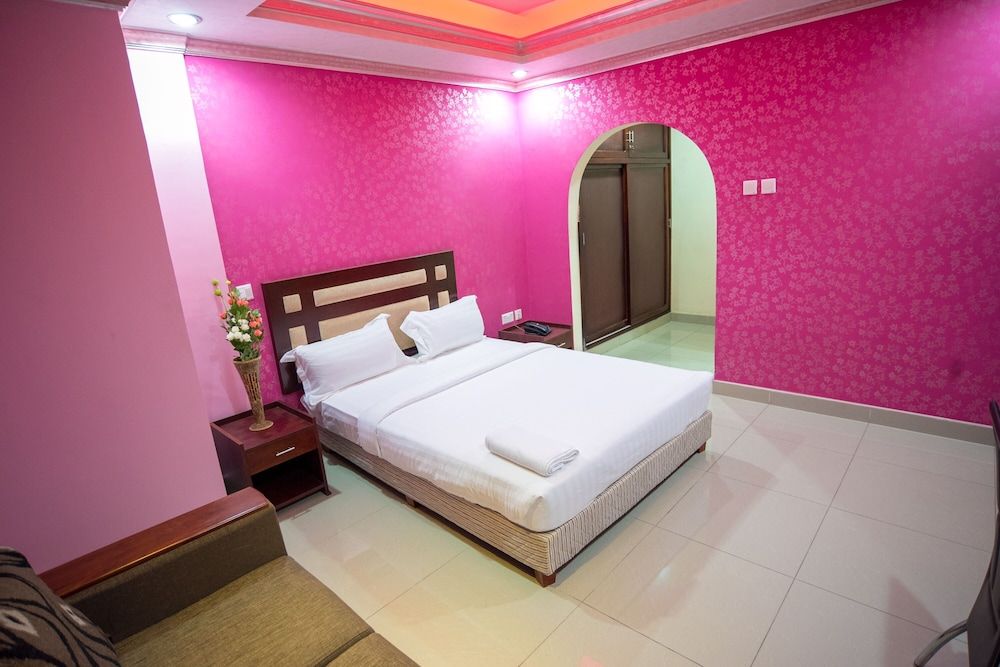 Euro Hotel and Apartments Deluxe Double or Twin Room, 1 Bedroom, City View 2