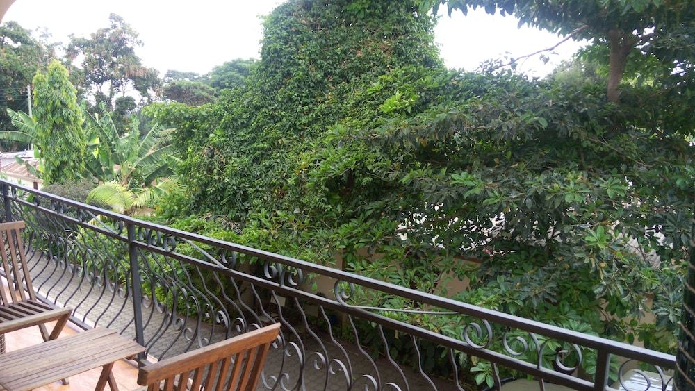 Bright Star Hotel Deluxe Double Room, 1 King Bed, Garden View 2