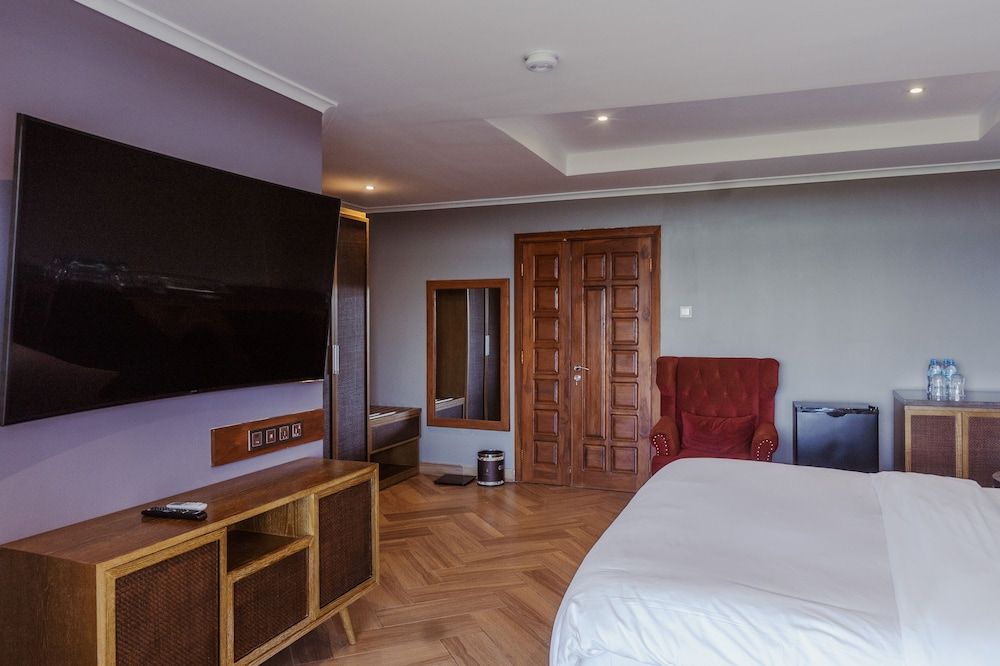 Tanga Beach Resort & Spa Junior Suite 2