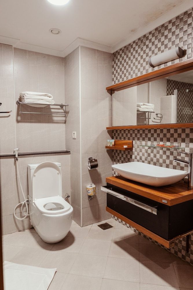 Tanga Beach Resort & Spa Deluxe Double Room 7