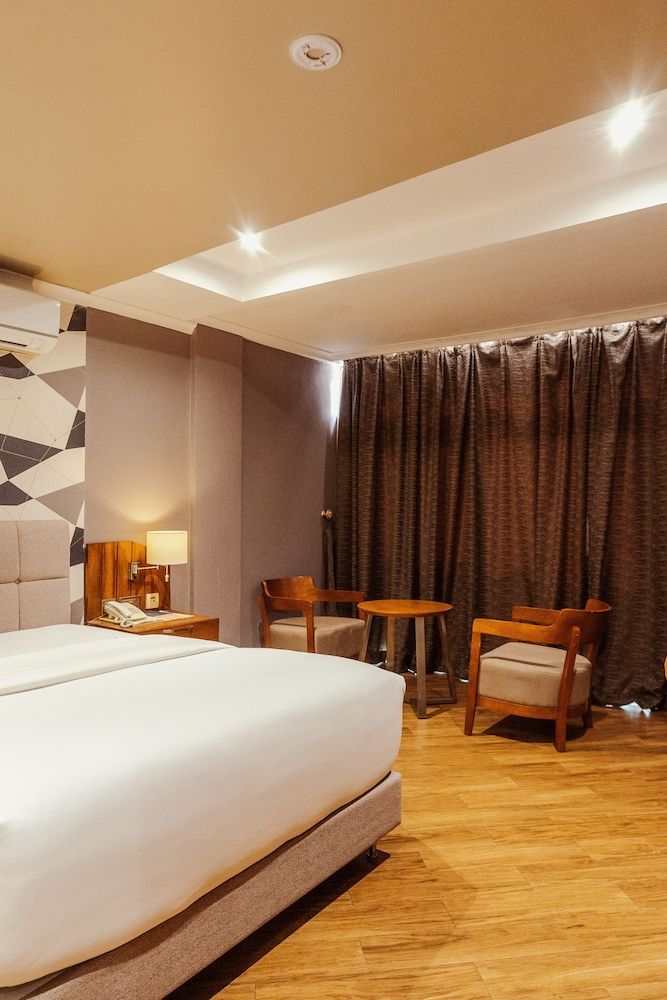 Tanga Beach Resort & Spa Deluxe Double Room 5