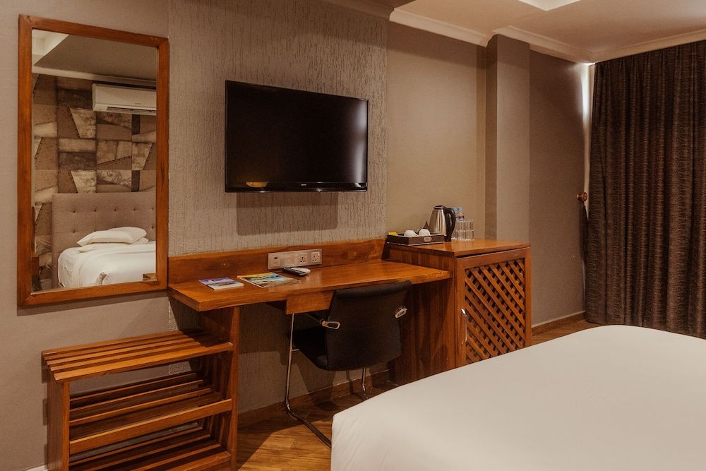 Tanga Beach Resort & Spa Deluxe Double Room 8