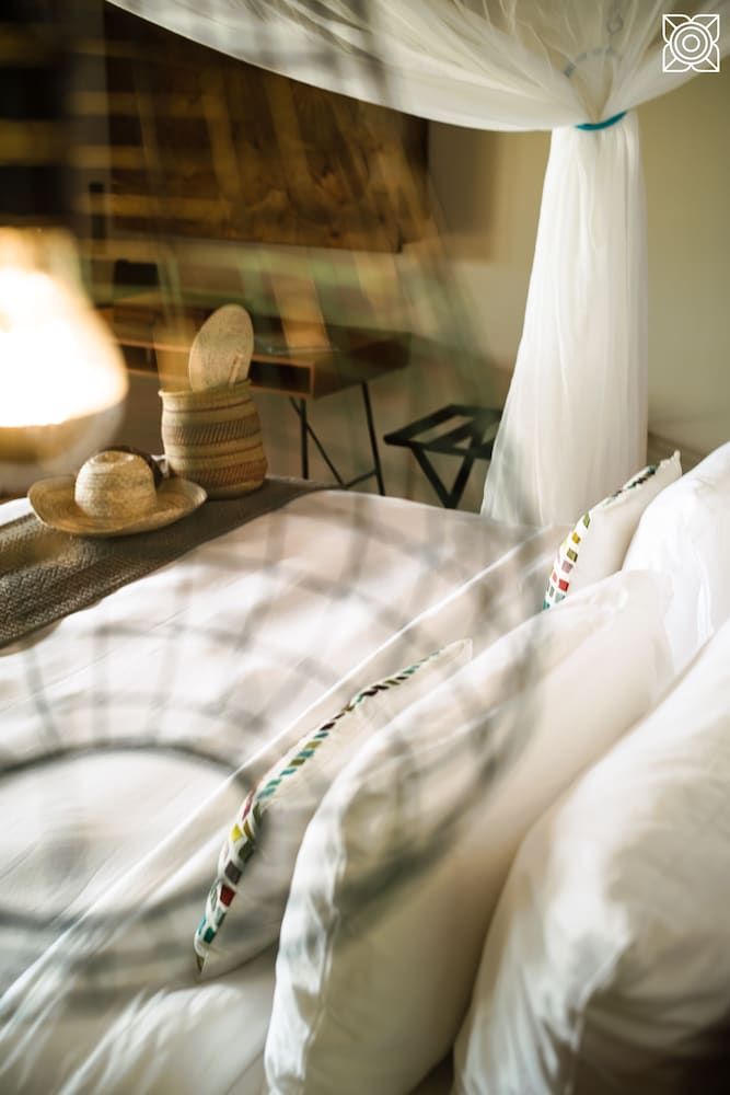 Zuri Zanzibar Bungalow, 1 King Bed, Connecting Rooms, Garden View