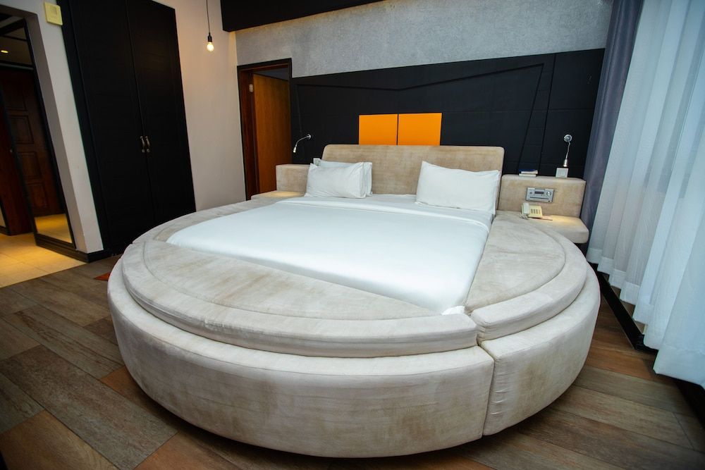 Gold Crest Hotel - Mwanza Presidential Single Room 3