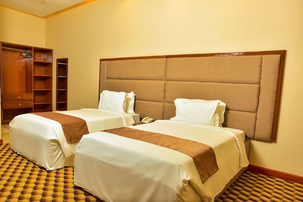 Mbezi Garden Hotel Deluxe Twin Room 4