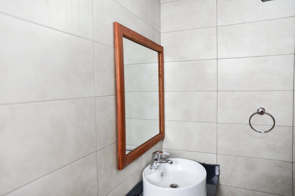 Mbezi Garden Hotel Executive Double Room 4