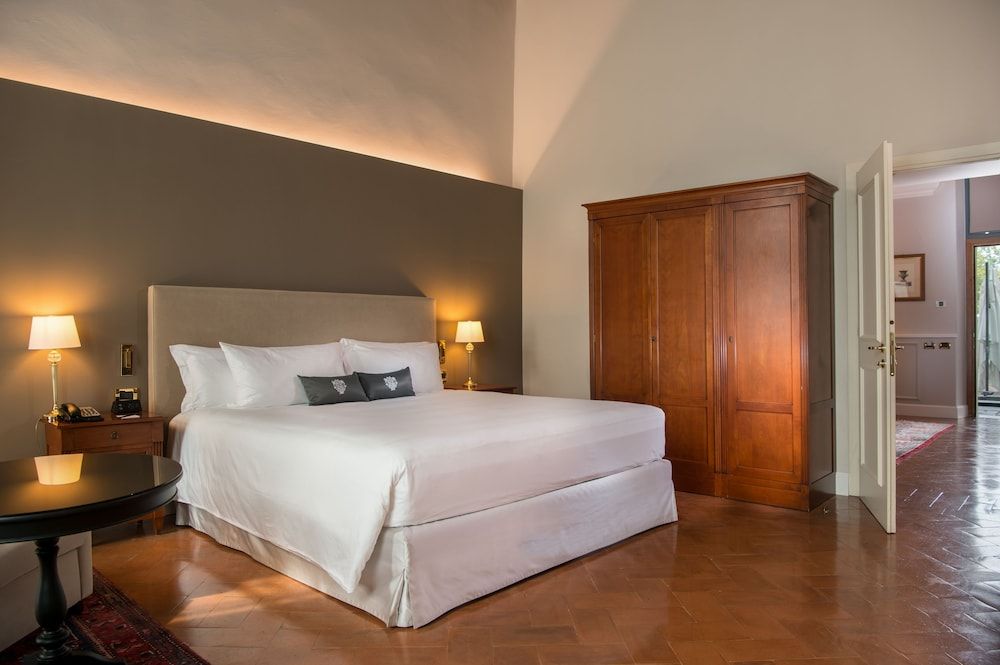 Suite, 1 King Bed