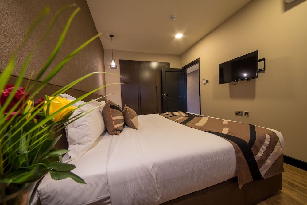 Speke Apartments Kitante One Bedroom Suite 2