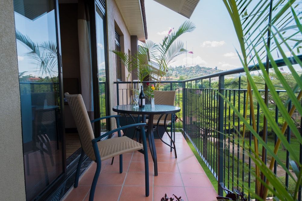 Speke Apartments Kitante One Bedroom Suite 8