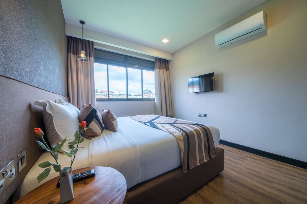 Speke Apartments Kitante Two Bedroom Suite 8