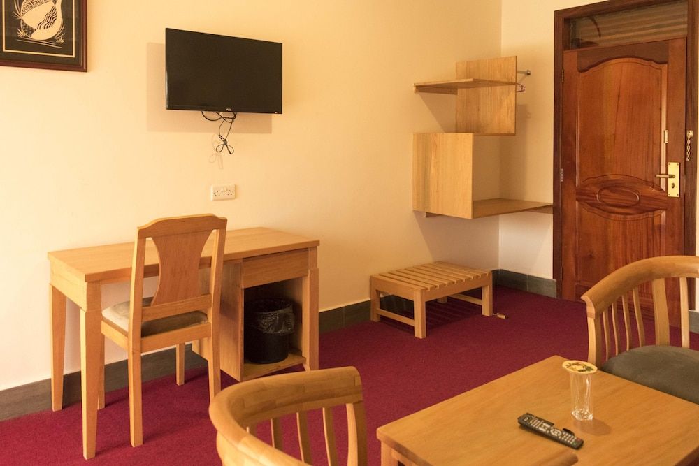 Cepha's Inn Deluxe Suite 22