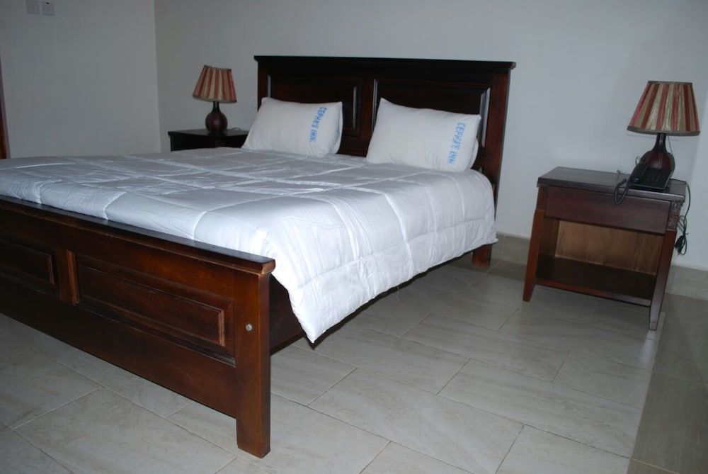 Cepha's Inn Double Room 3