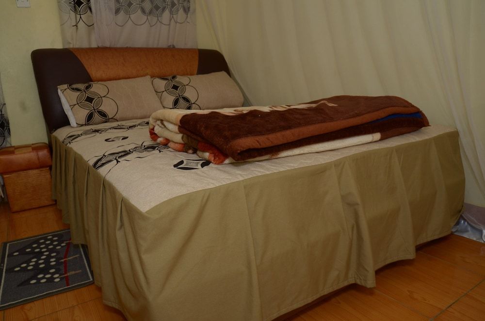 Single Room, Garden View