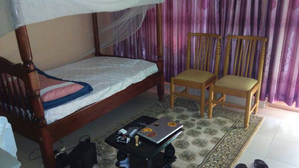 Camp Fred Hotel