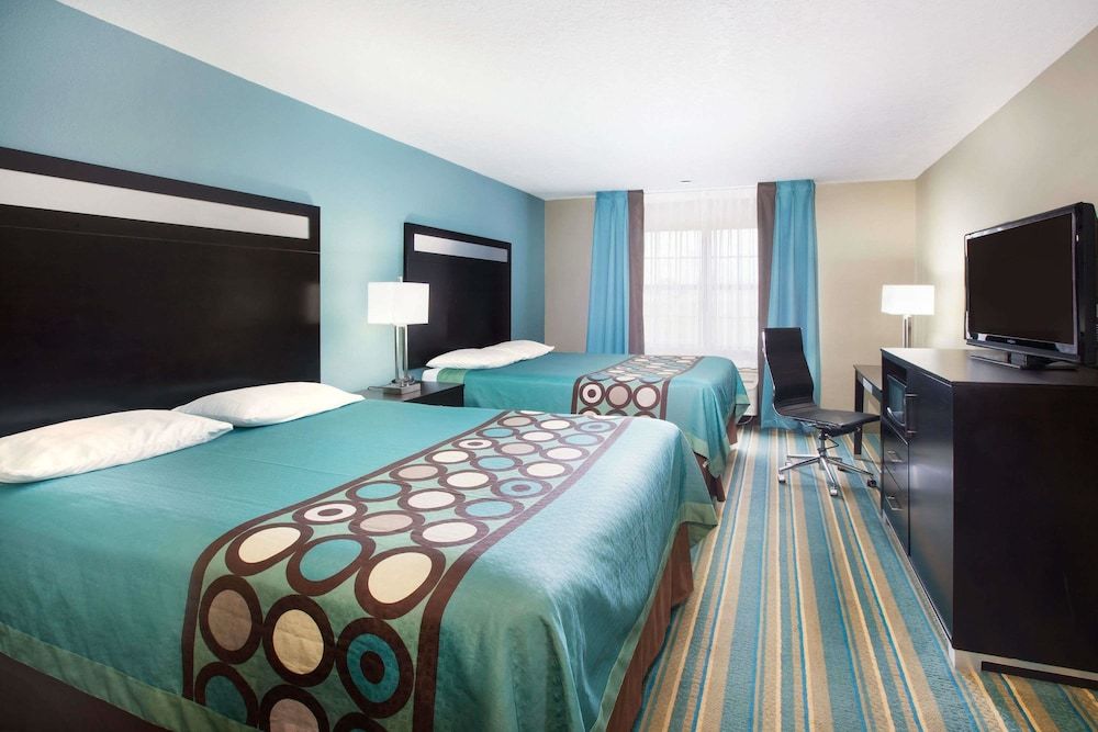 Room, 2 Queen Beds, Smoking