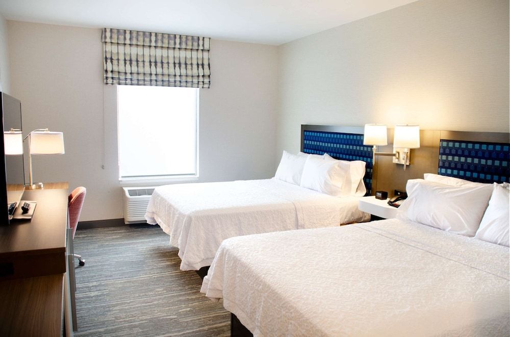 Room, 2 Queen Beds, Refrigerator & Microwave
