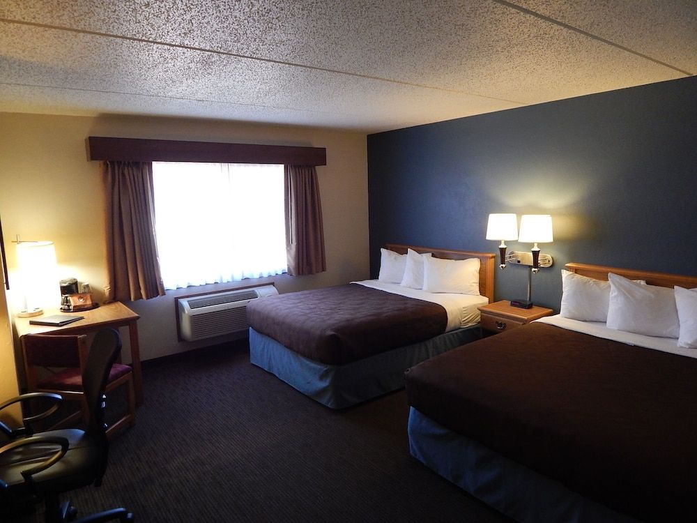 Room, 2 Queen Beds, Non Smoking