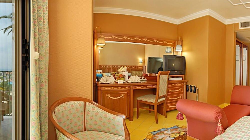 Grand Hotel La Pace Standard Double Room 8