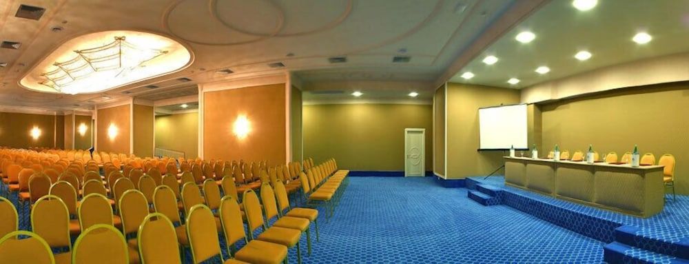 undefined Grand Hotel La Pace 7