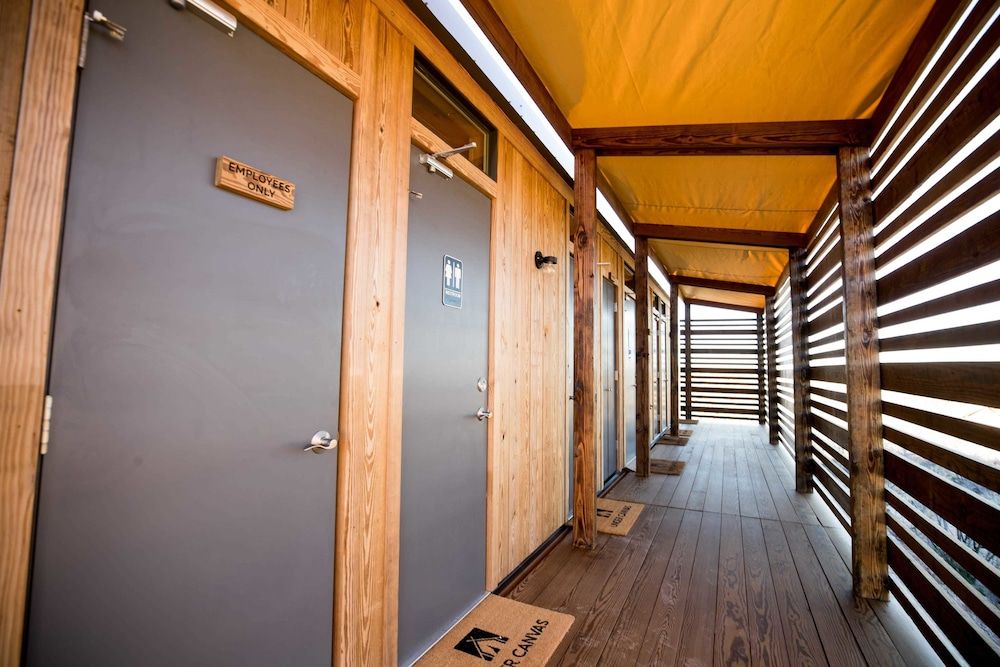 Under Canvas Great Smoky Mountains Safari Tent - Shared Bath 4