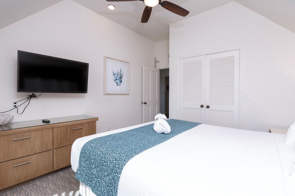 Wave Crest Resort Condo, 2 Bedrooms, Non Smoking, Kitchenette 4