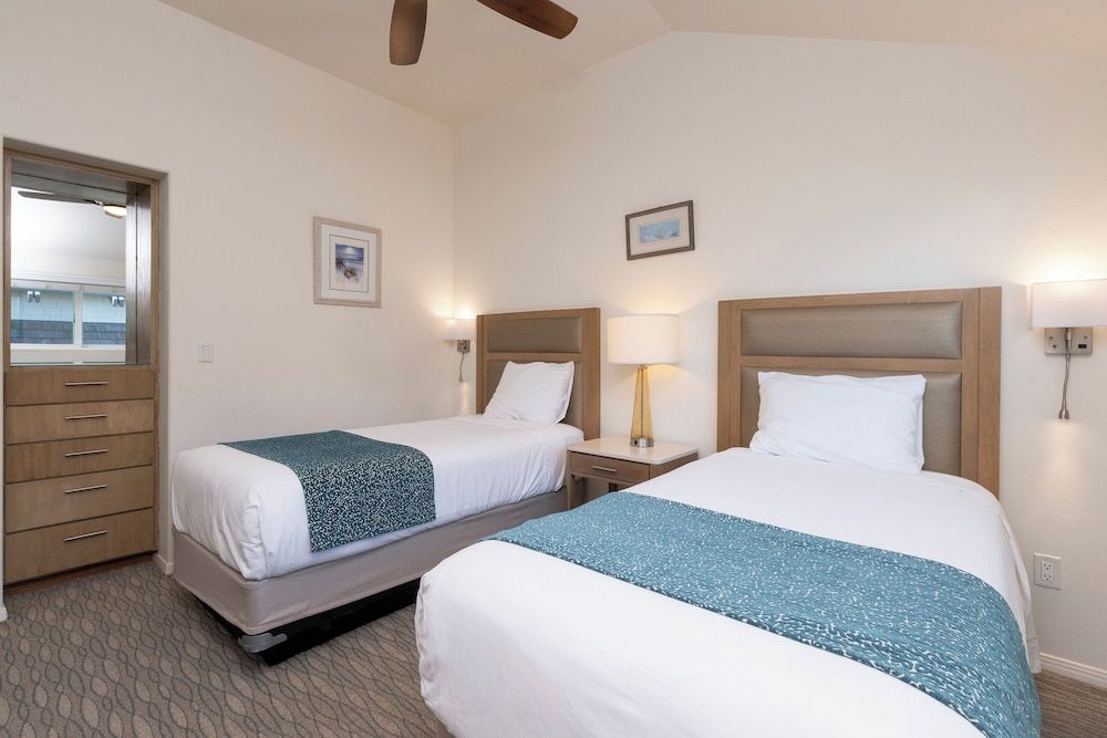 Wave Crest Resort Condo, 2 Bedrooms, Non Smoking, Kitchenette 5