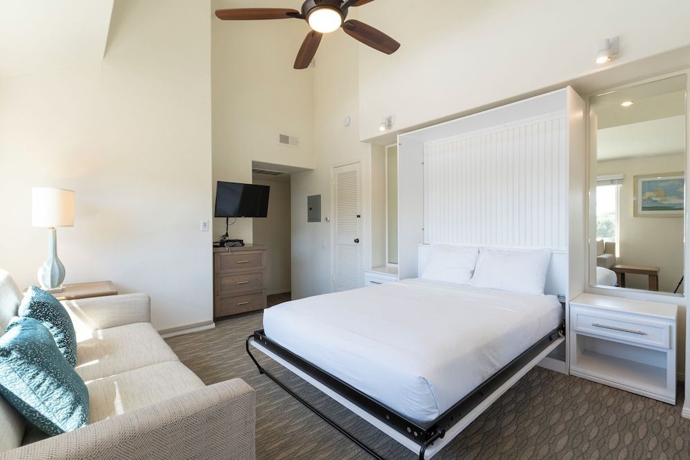 Wave Crest Resort Studio, Non Smoking, Kitchenette 3