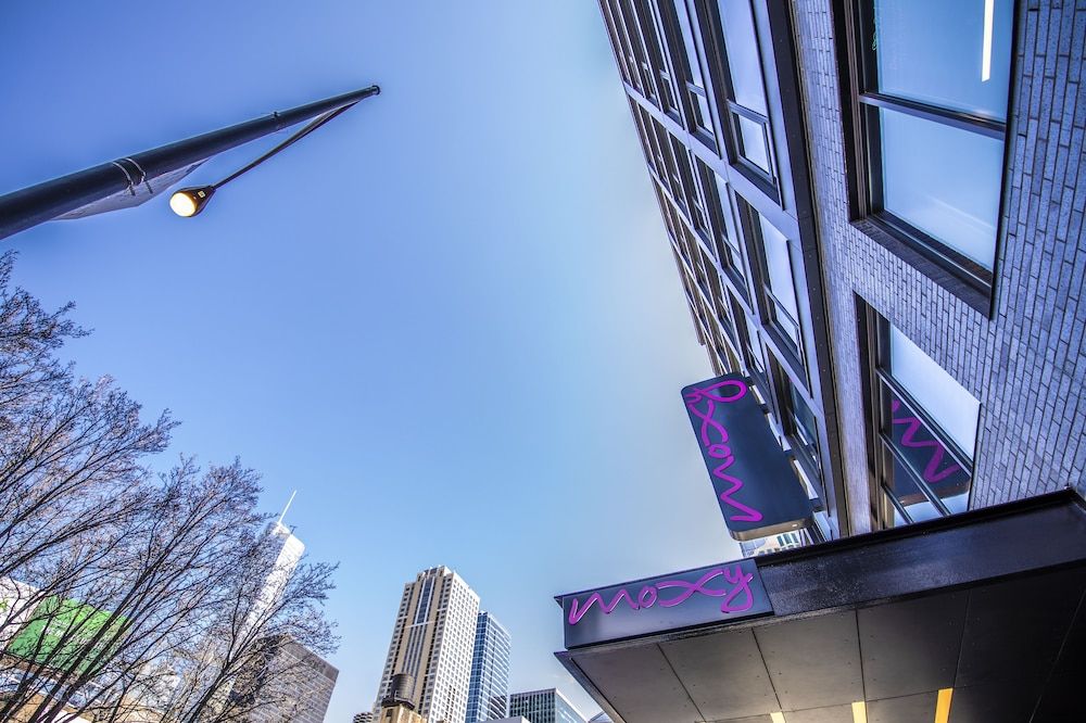 undefined Moxy Chicago Downtown 9