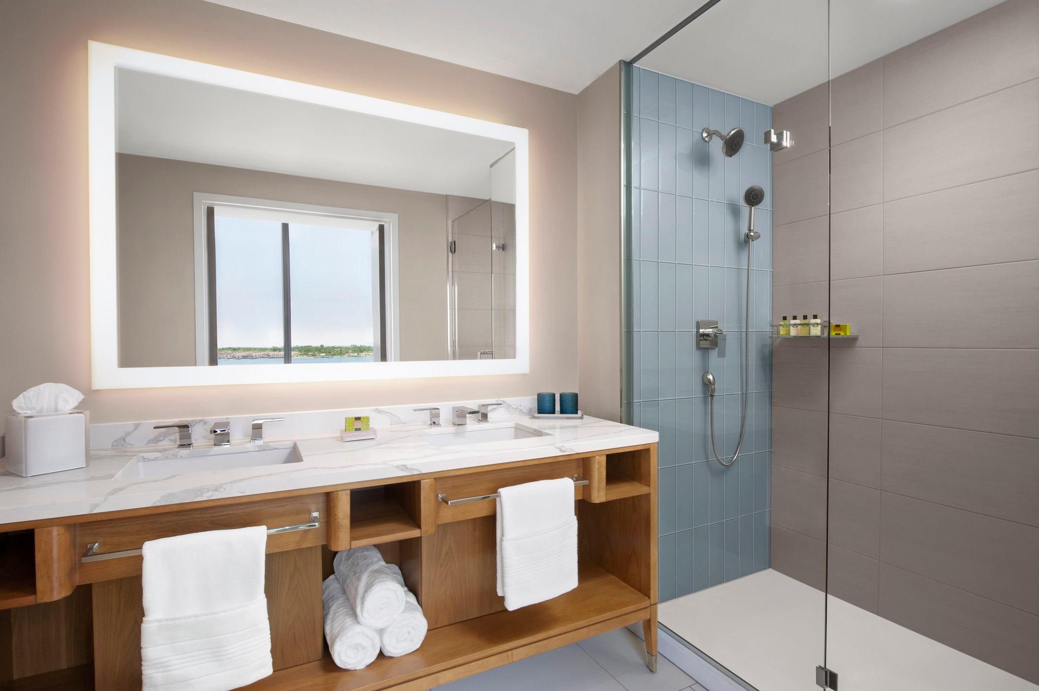 1 Bedroom Suite