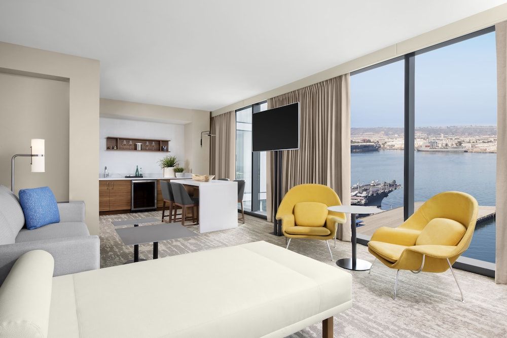 Suite, 1 Bedroom (Sofa Bed)
