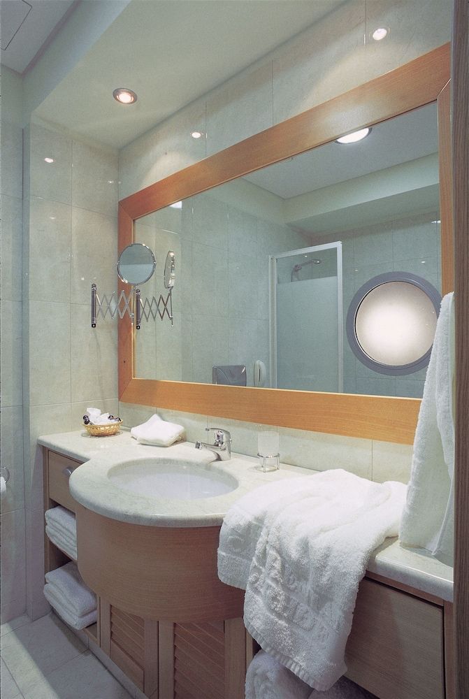 undefined Athenian Callirhoe Hotel 3