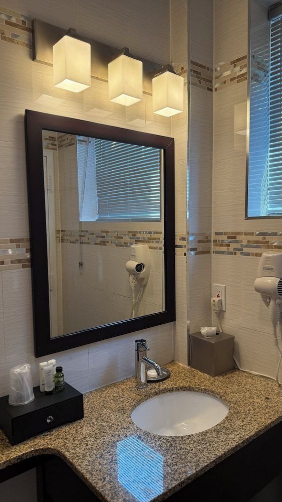 Madison LES Hotel Design Single Room 6