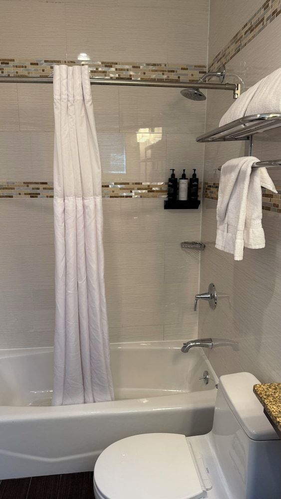 Madison LES Hotel Design Single Room 8