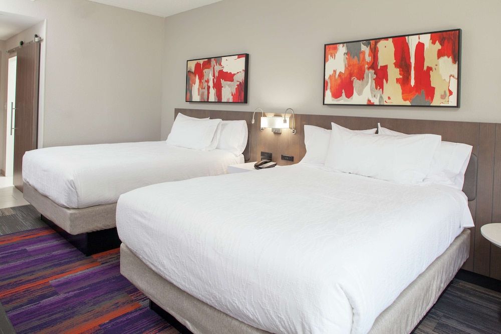 Room, 2 Queen Beds, Accessible (Hearing)