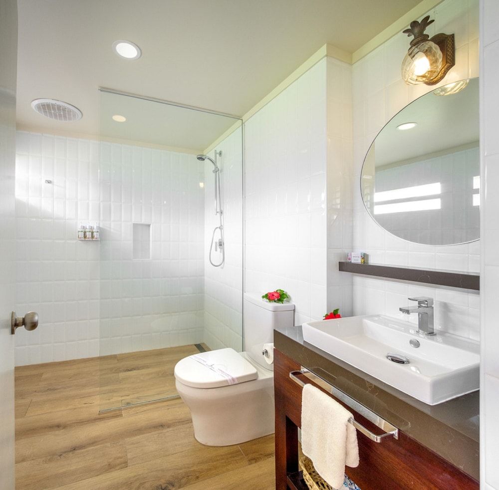 Fiji Gateway Hotel Superior Pool View Room 4