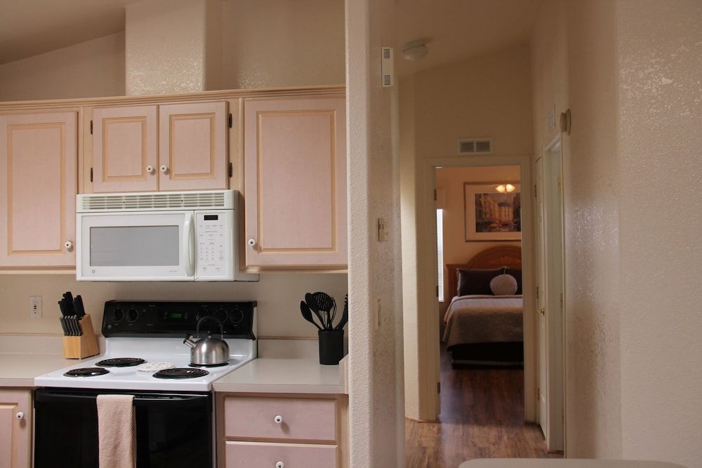 House, 2 Bedrooms