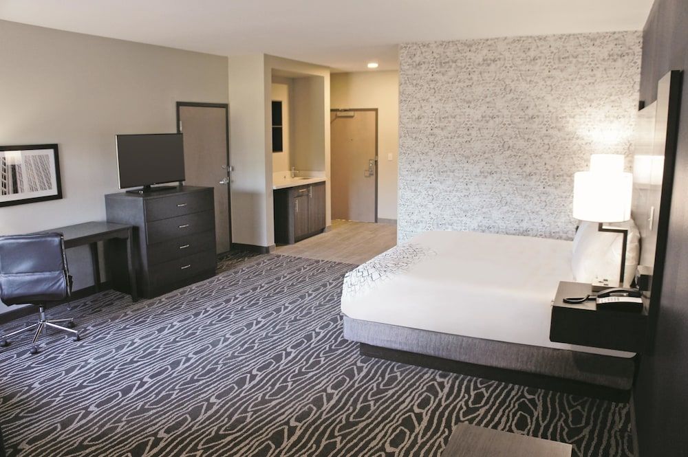 Executive Room, 1 King Bed, Non Smoking