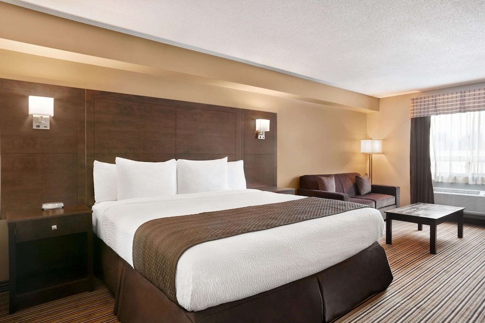 Deluxe Suite, 1 King Bed, Non Smoking