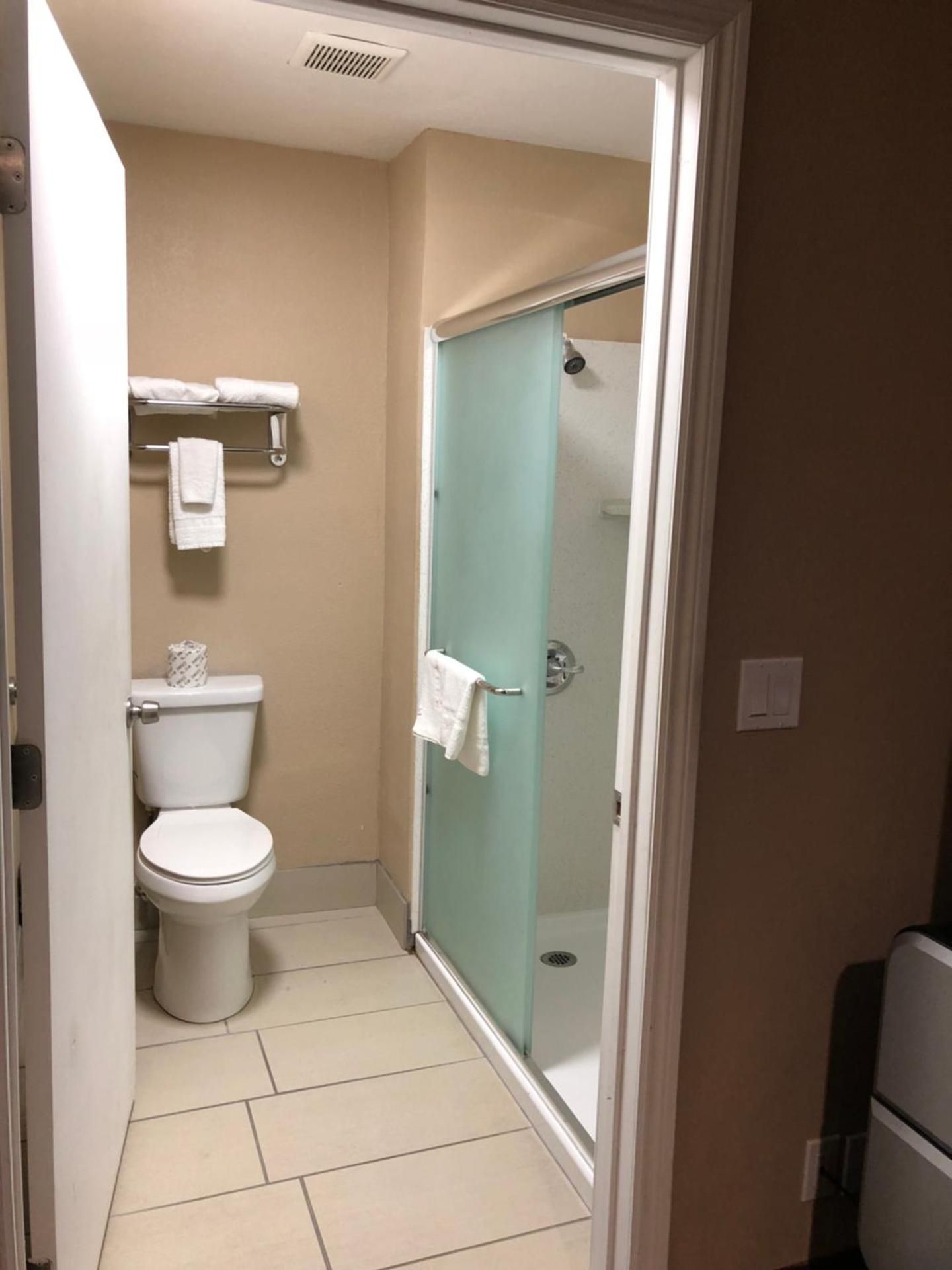 undefined Casa Royal Inn 4