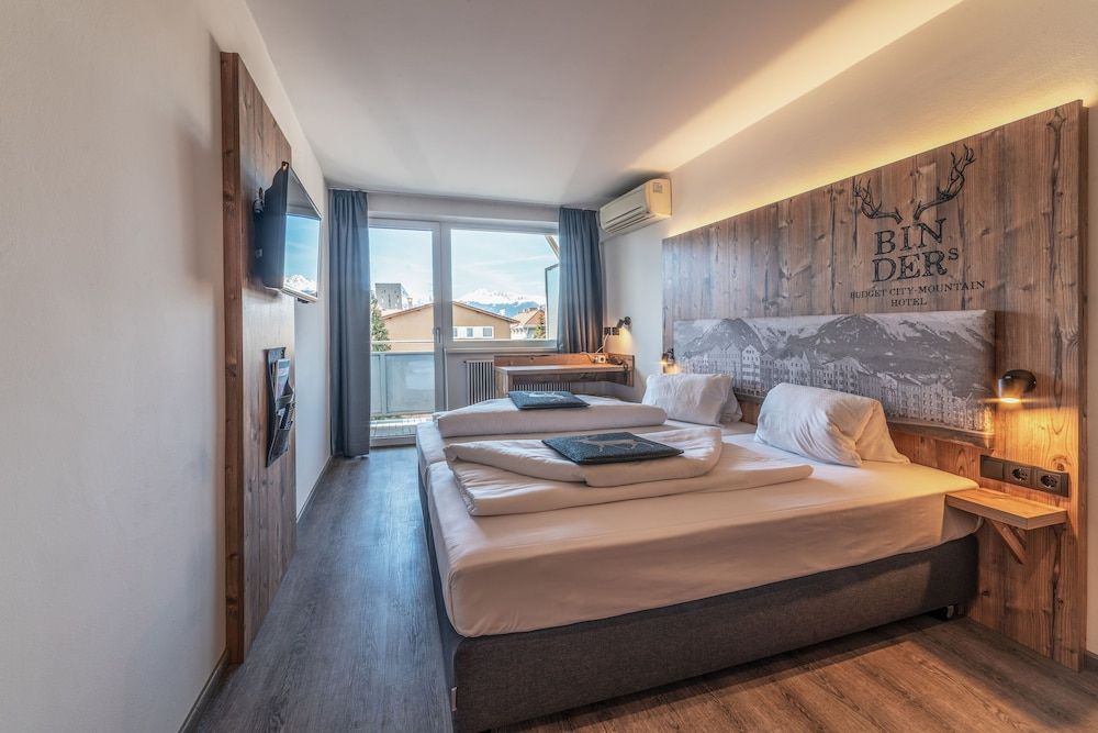 Executive Double Room (Free Wifi)