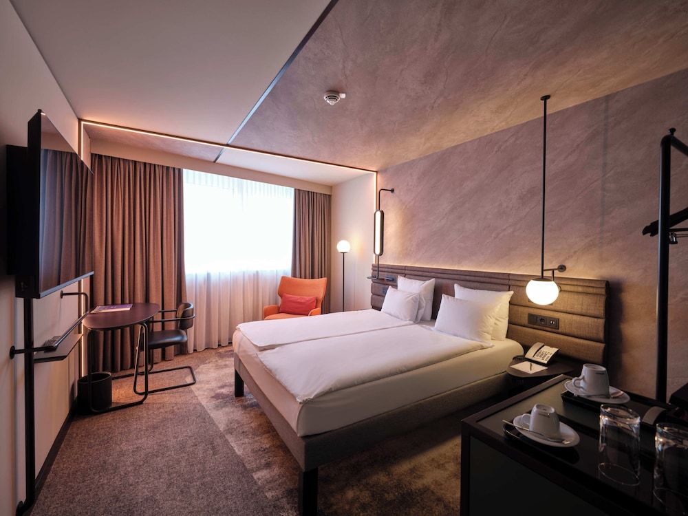 undefined Novotel Muenchen City 10