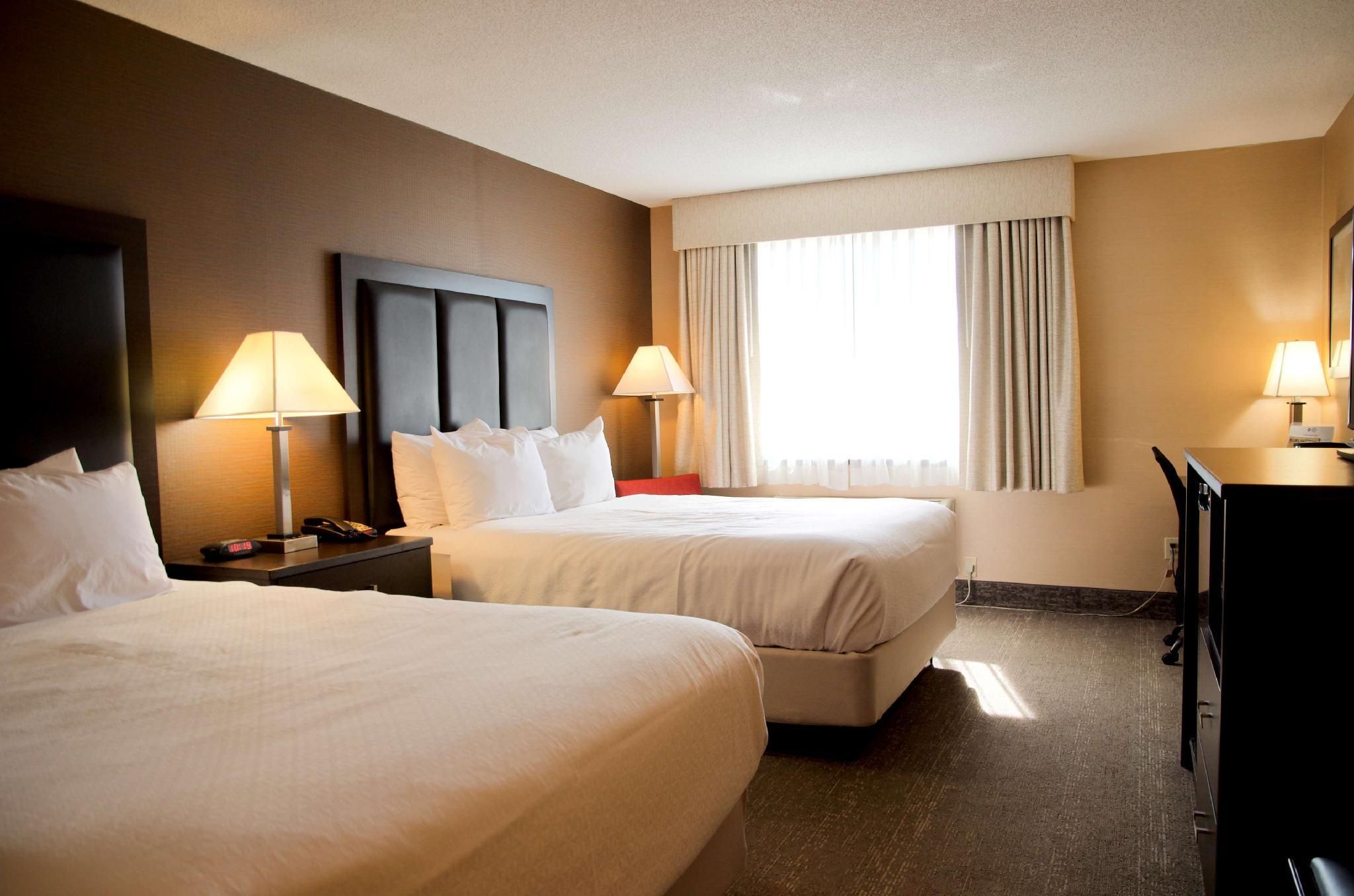 Best Western Plus Burlington Inn & Suites 2 Queen Beds, Nonsmoking, Executive Room, Shower Only 2