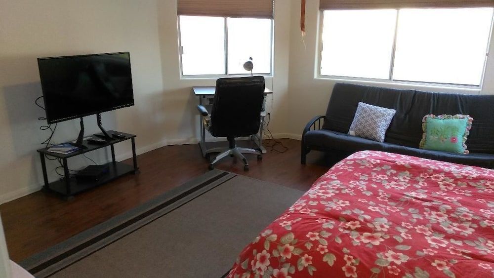 undefined Las Vegas Luxury Vacation Villa