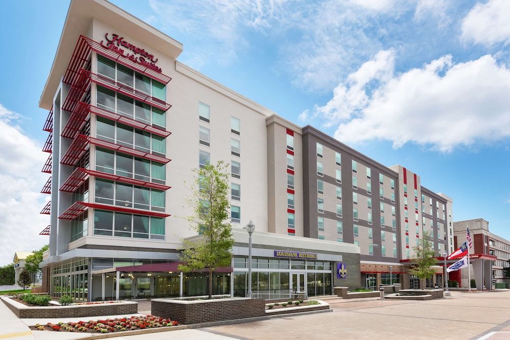 undefined Hampton Inn & Suites Atlanta Buckhead Place 4
