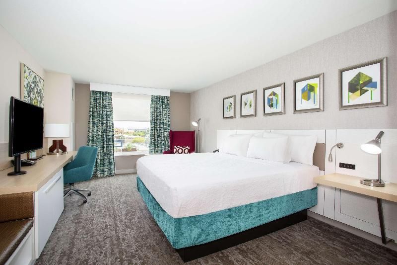undefined Hilton Garden Inn Las Vegas City Center 6